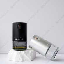 Load image into Gallery viewer, AURA NEBULIZER | BLACK | Waterless Aroma Diffuser
